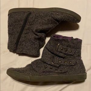 Grey Blowfish Booties